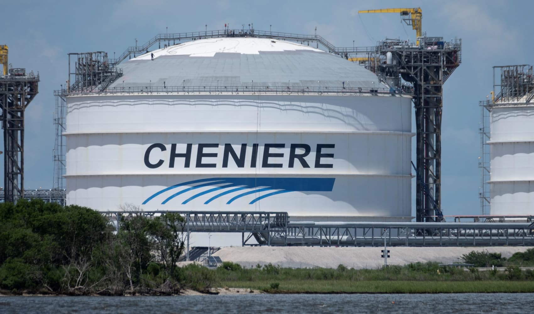 LNG stocks jump after European Union agrees to massive U.S. energy purchases