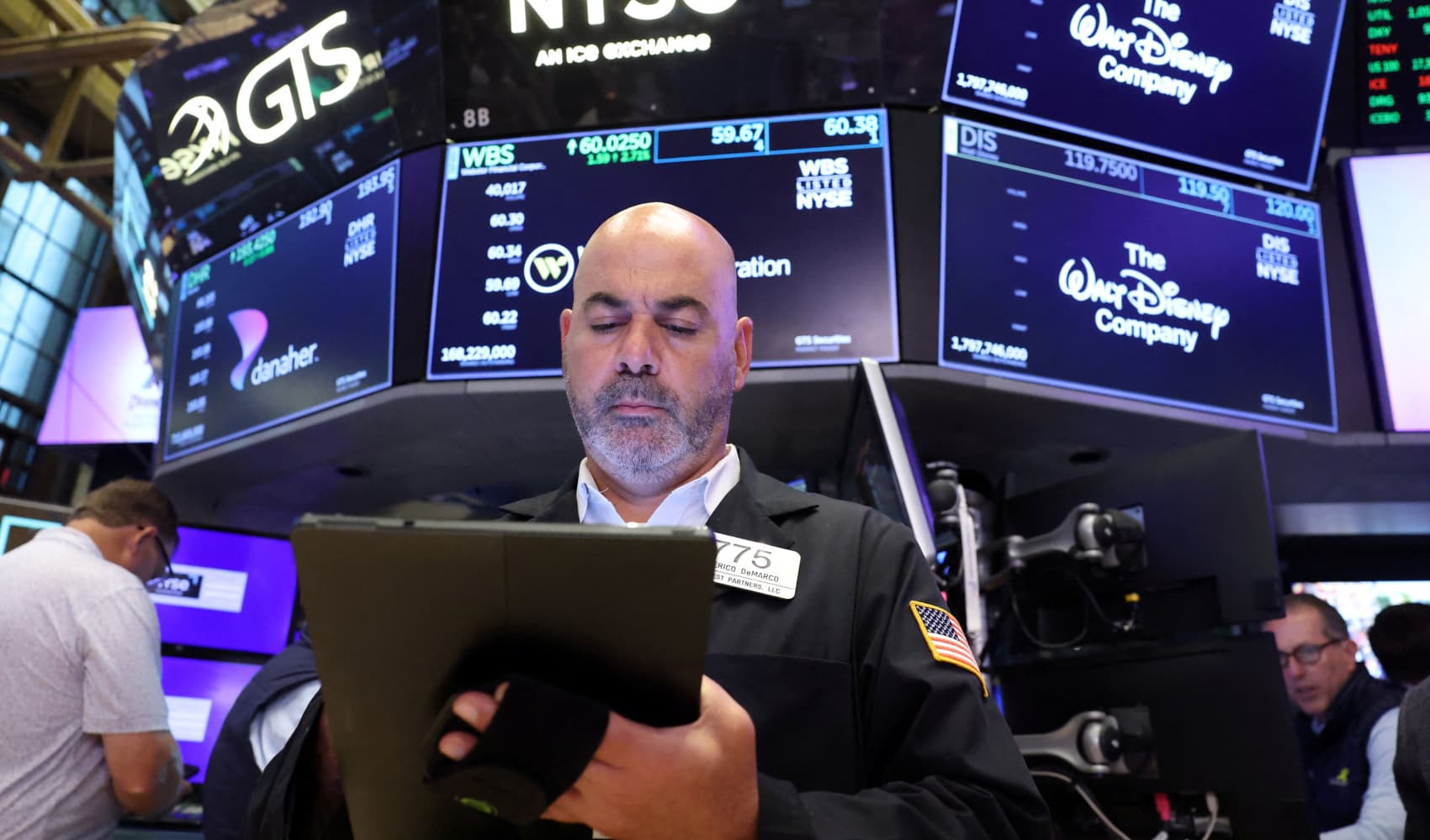Stock futures are little changed after earnings, economic data lift S&P 500 to records: Live updates