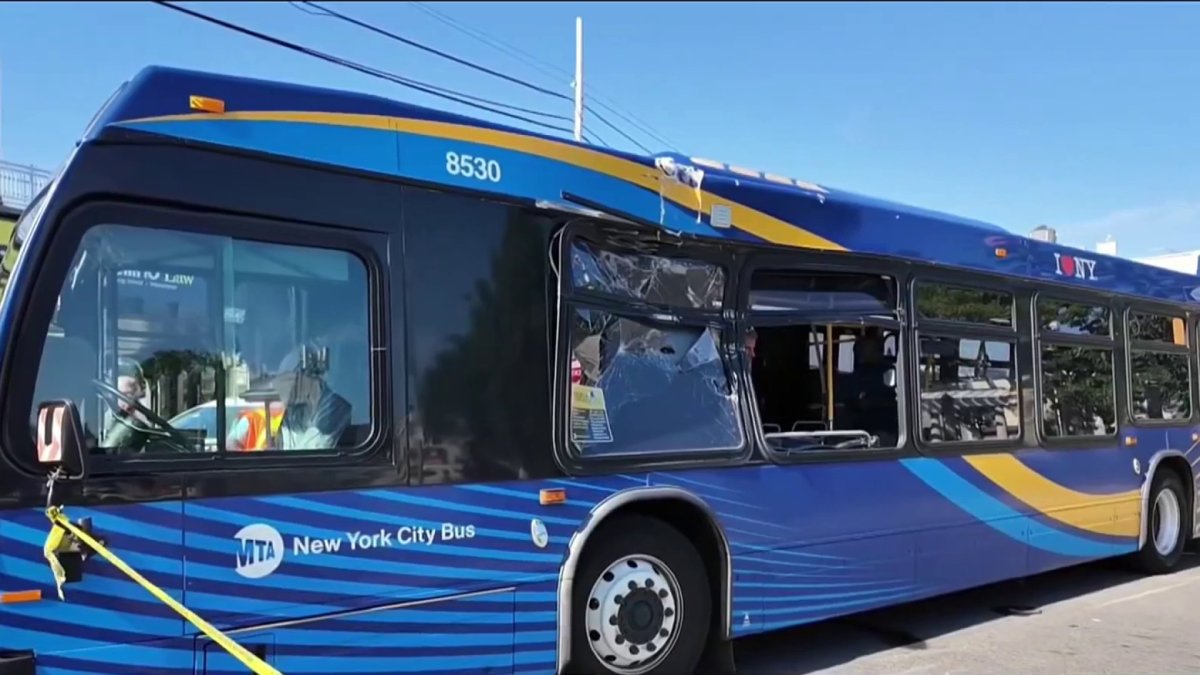 Queens bus accident blocks off Amboy Lane, Springfield Boulevard – NBC New  York