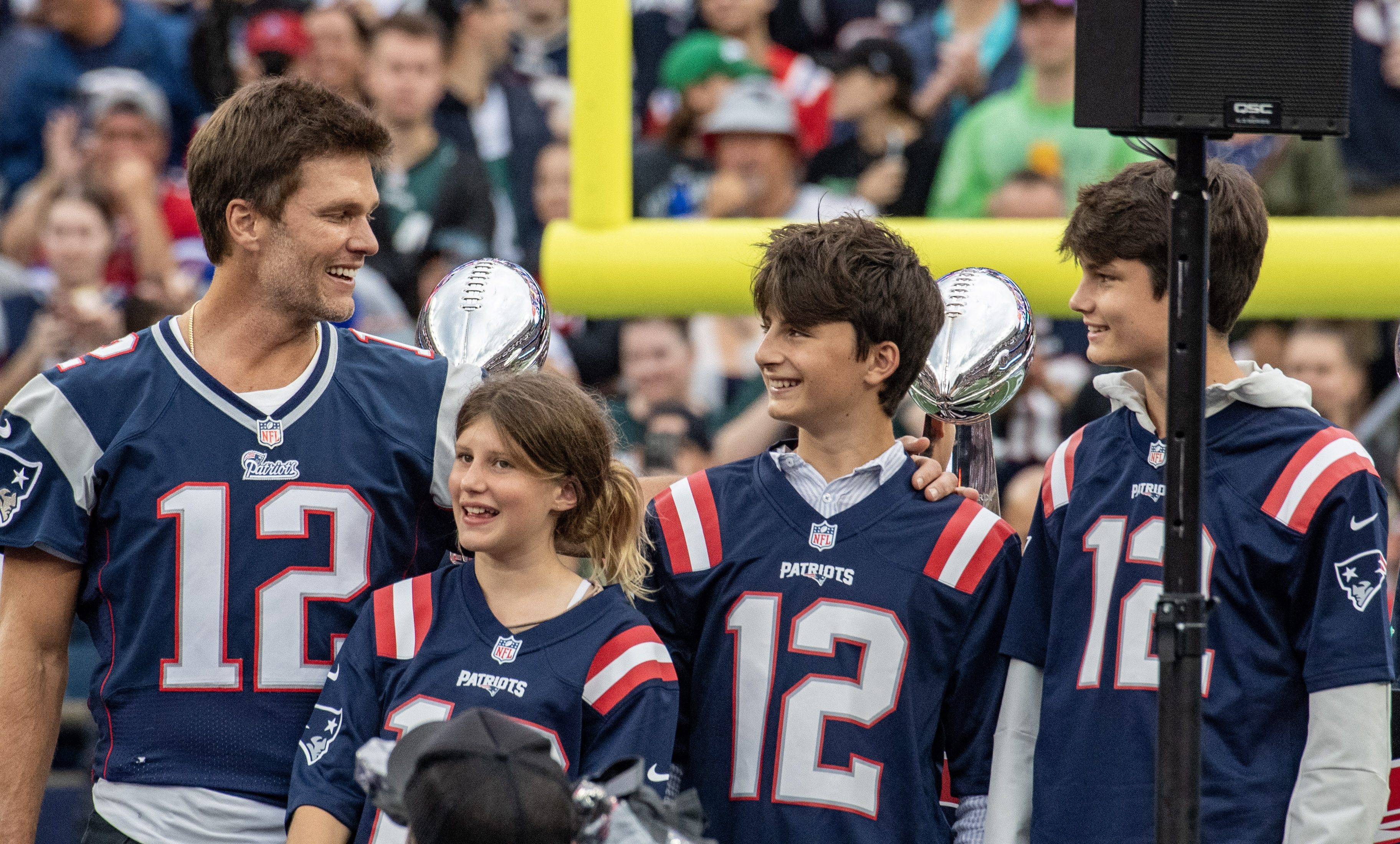 Tom Brady Highlights NFL Career Role in Fatherhood Model