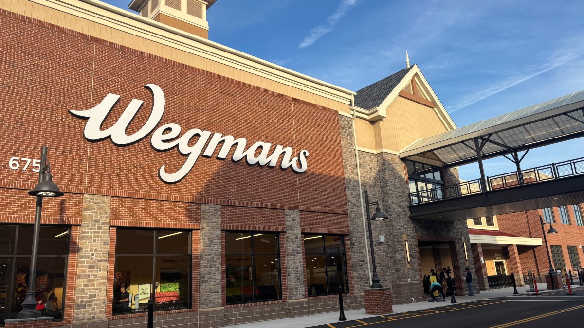 Wegmans Opens First Store in Connecticut