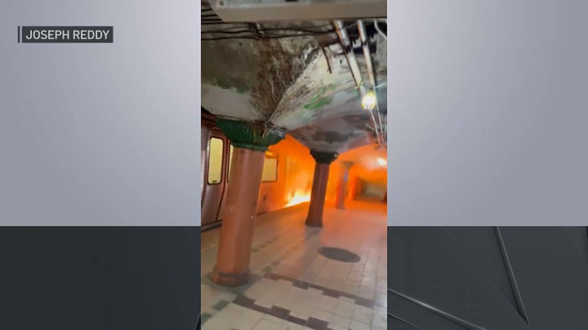 PATH train fire smokes out riders, suspends some service for Monday's AM rush