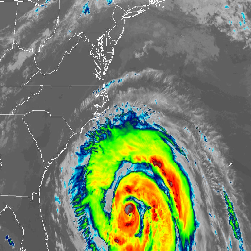 Hurricane Erin strengthens on East Coast approach; NY, NJ shut beaches down