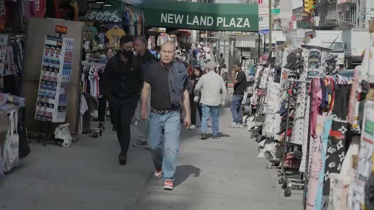 Canal Street's busy sidewalks may be getting expanded under new proposal: What to know