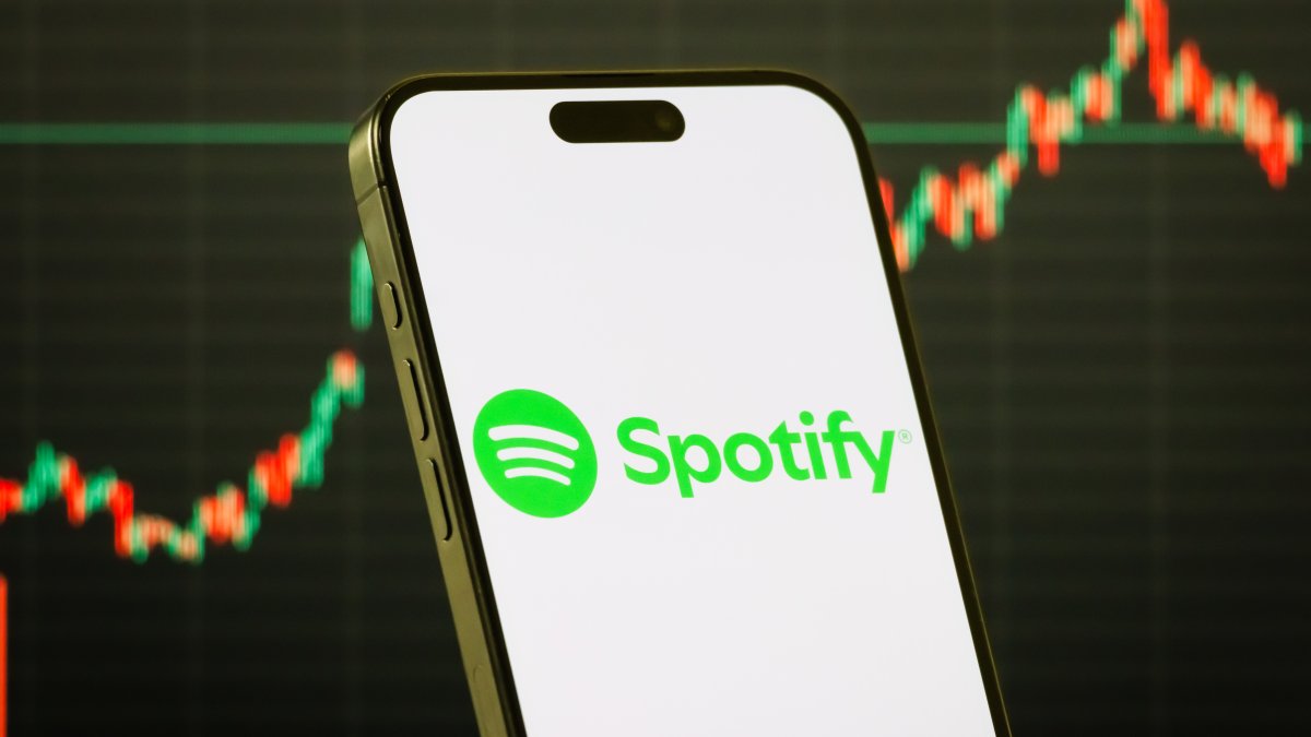 Spotify adds new lossless listening feature. Here's how to use it