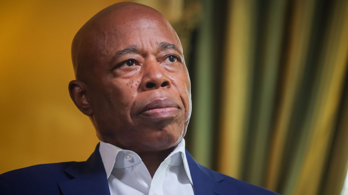 NYC Mayor Adams Hints at Dropping Out of Re-election Race
