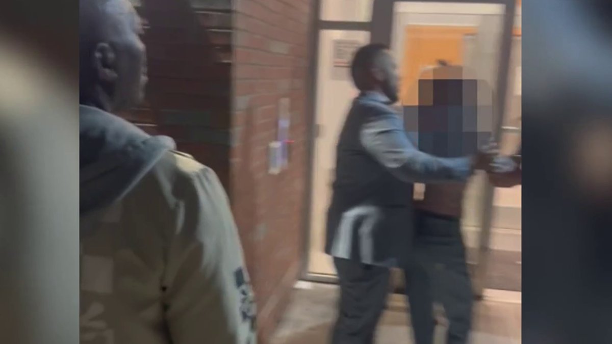 NYPD detained a teen girl after mistaking her for a runaway – NBC New York