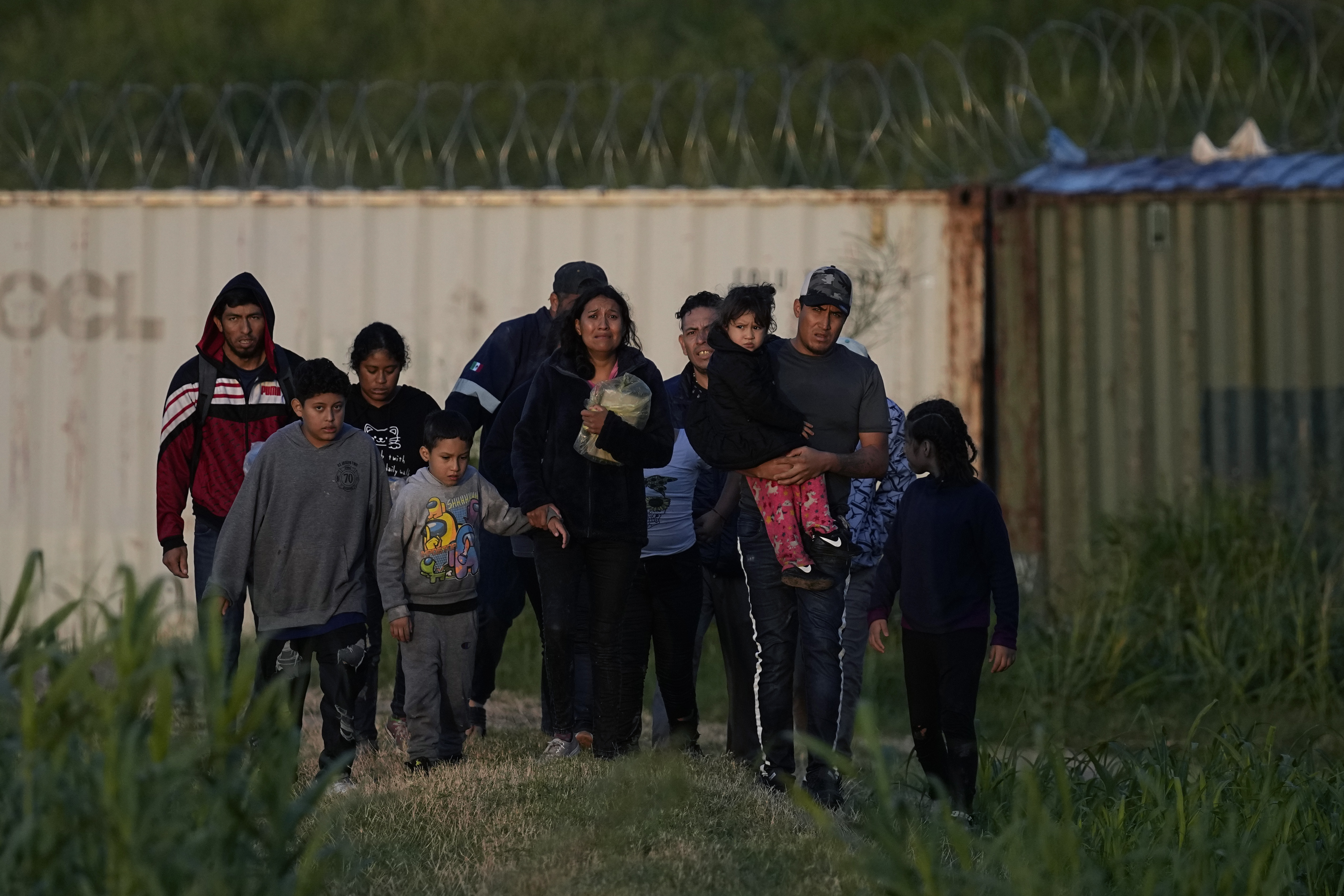 Border towns see calm as migrant crossings hit record low – NBC New York