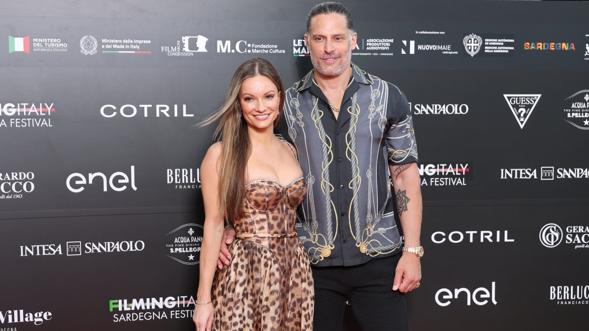 Joe Manganiello, Caitlin O’Connor are engaged: See her ring – NBC New York