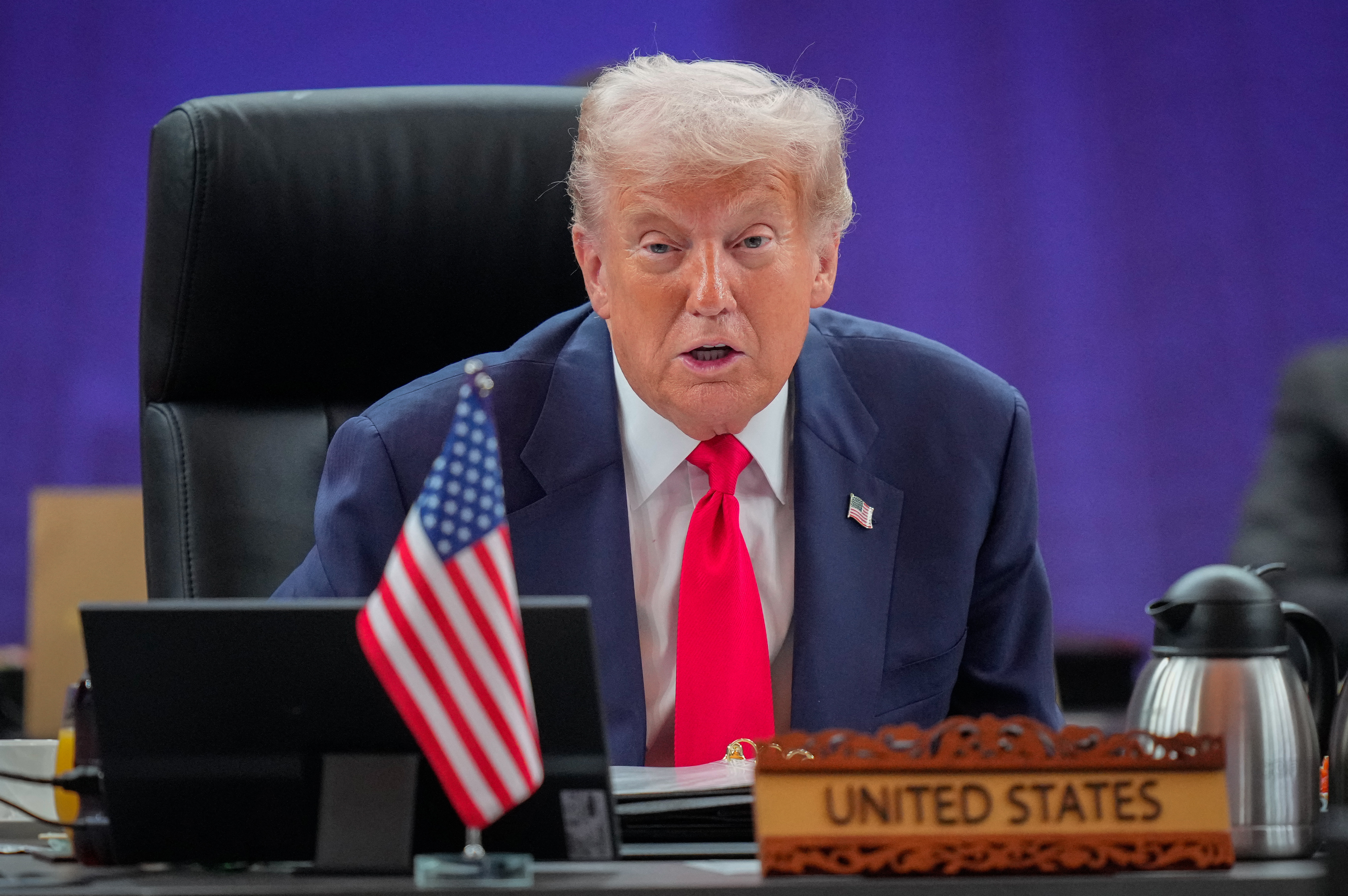 US China Tentatively Agree to Avert 100% Tariffs in Trade Framework
