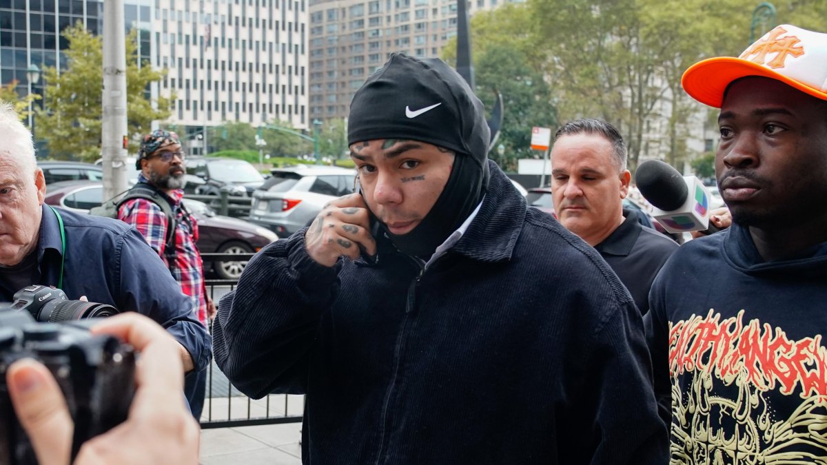 Tekashi 6ix9ine: 3 Months in Jail for Probation Violation – NBC New York Tekashi 6ix9ine: 3 Months in Jail for Probation Violation – NBC New York