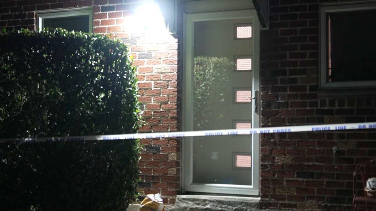 Suspected killer on loose after stabbing in-laws in Brooklyn