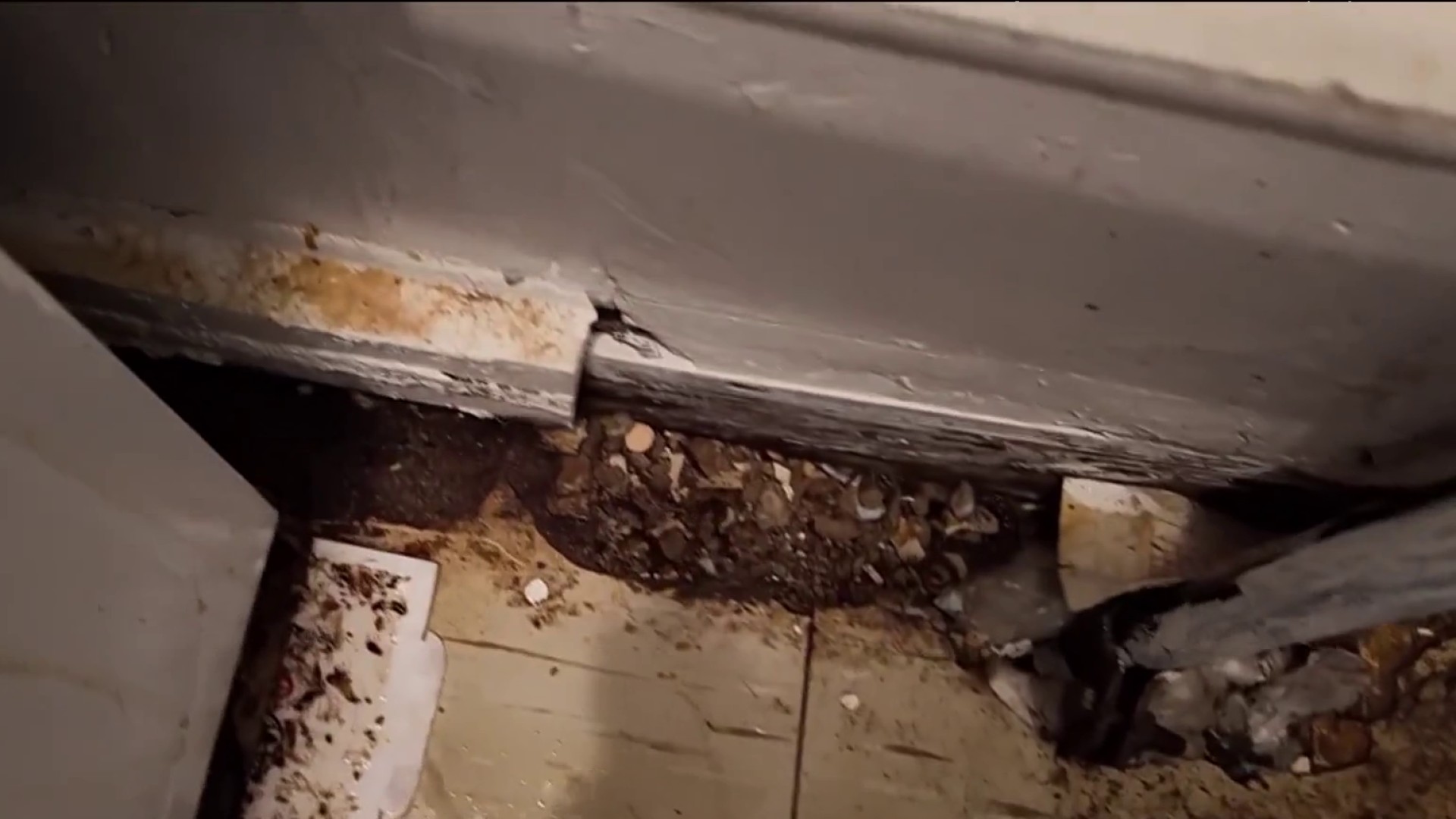 【LANDLORD NEW YORK / ランドロード ニューヨーク】 NYC's 'worst landlord' racks up most violations in city history