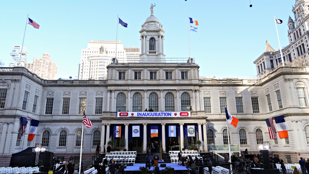 A public inauguration ceremony for Mayor Zohran Mamdani will be held Thursday outside City Hall at 1 p.m.