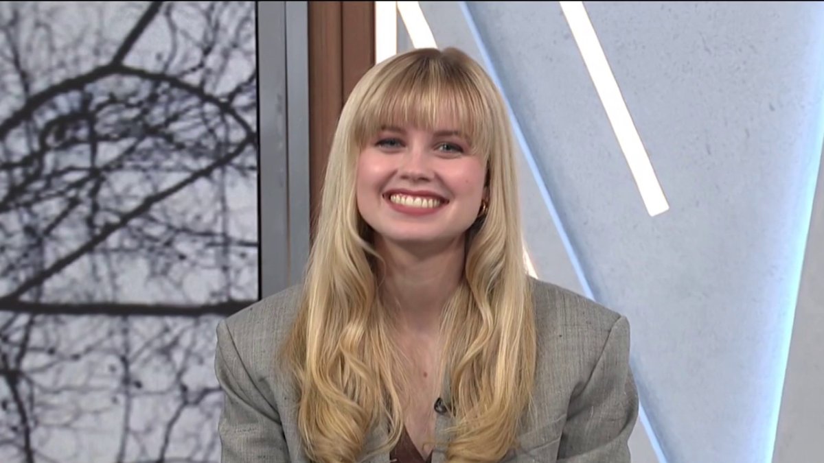 Angourie Rice on ‘The Last Thing He Told Me’ & writing books with her ...