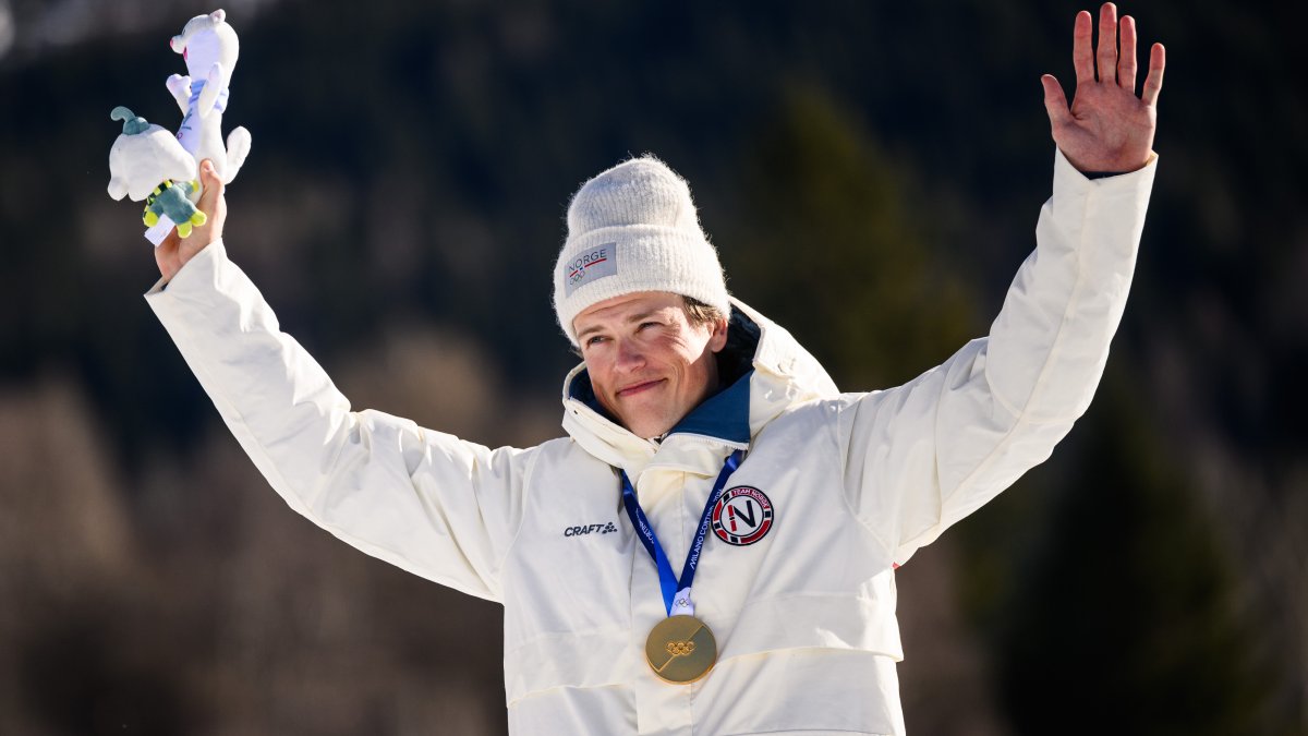 What's up with Johannes Hoesflot Klaebo's hair?