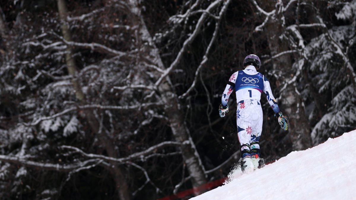Olympic meltdown: Norwegian skier chucks poles, walks to forest after squandering lead