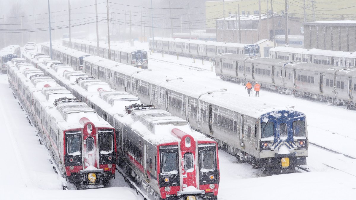 Transit updates: Tuesday service plans for NYC subways, NJ Transit, LIRR, Metro-North