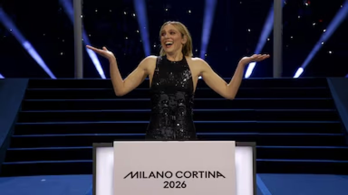 WATCH: Comedian shows what Italians really mean with their hand gestures