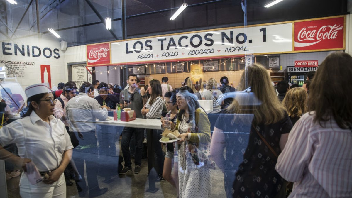 Tourist sues Los Tacos No. 1 over spicy salsa, claims ‘severe' physical symptoms