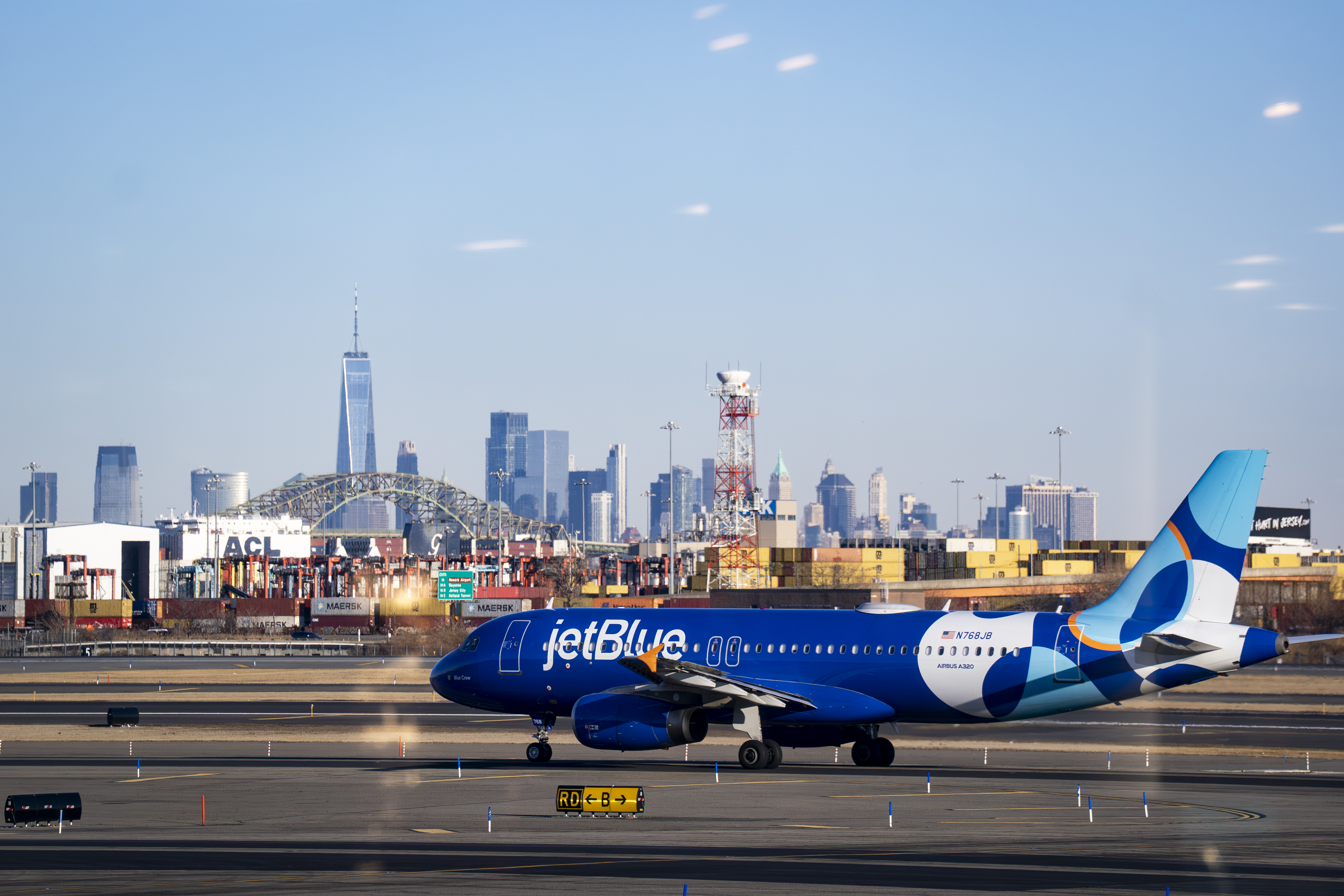 FAA grounds all JetBlue flights after request from airline