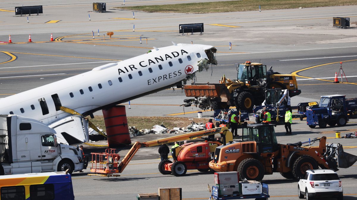 Air Canada CEO stepping down after backlash to LaGuardia Airport crash comments