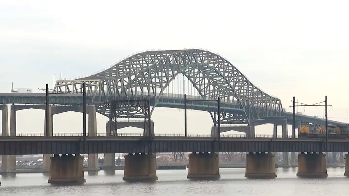 Multibillion-dollar NJ bridge plan will be half as big as planned. Locals are cheering.