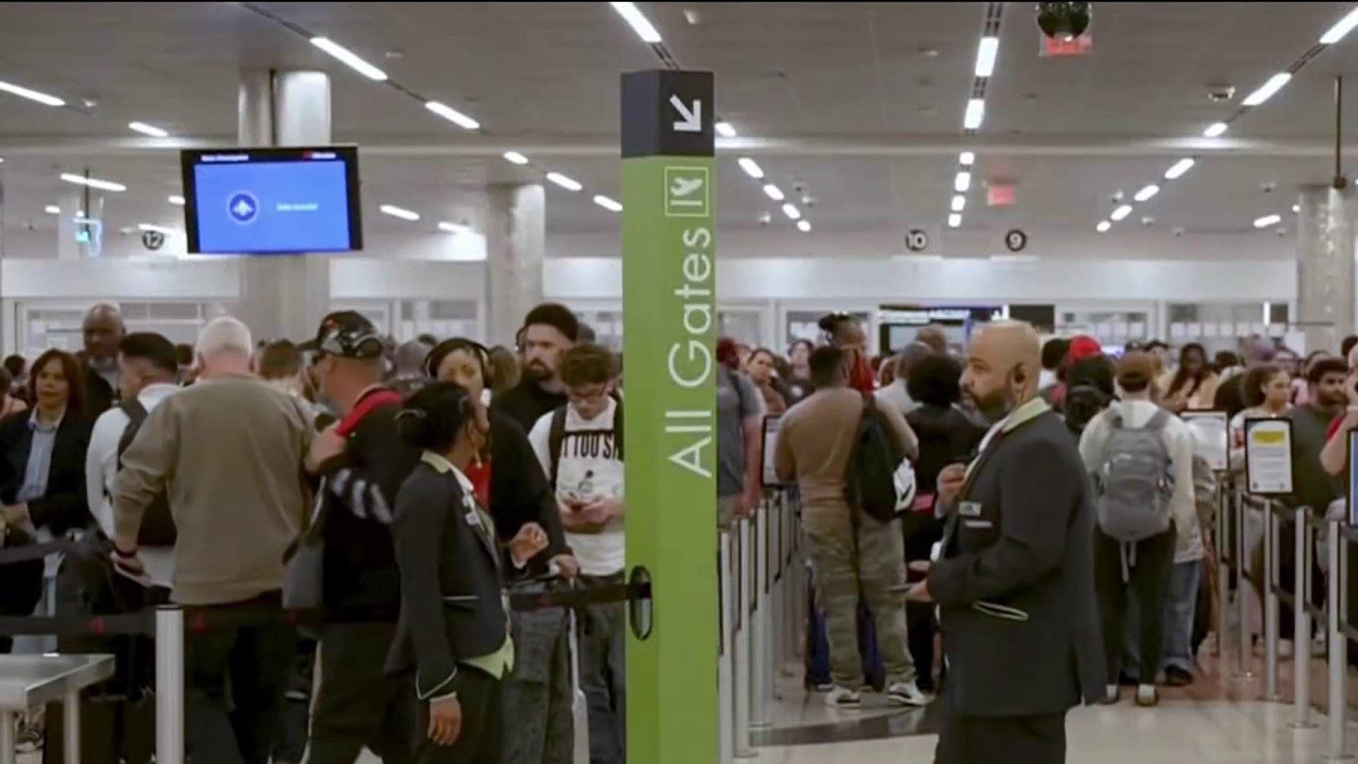 Wait times increase for travelers as TSA warns smaller airports could close due to sick calls