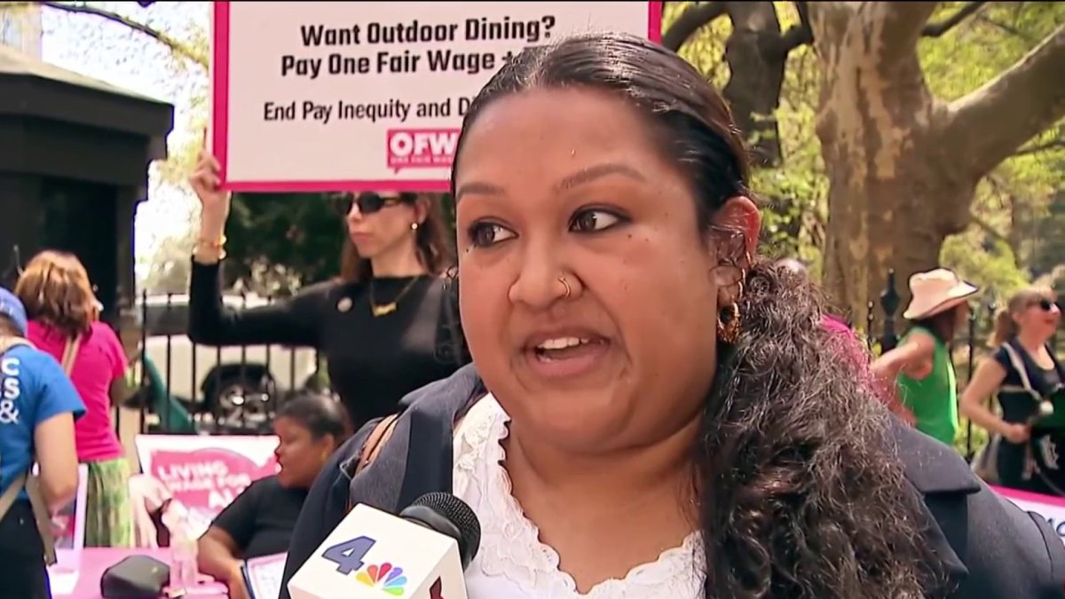 NYC restaurant workers push for $30 hourly wage – NBC New York
