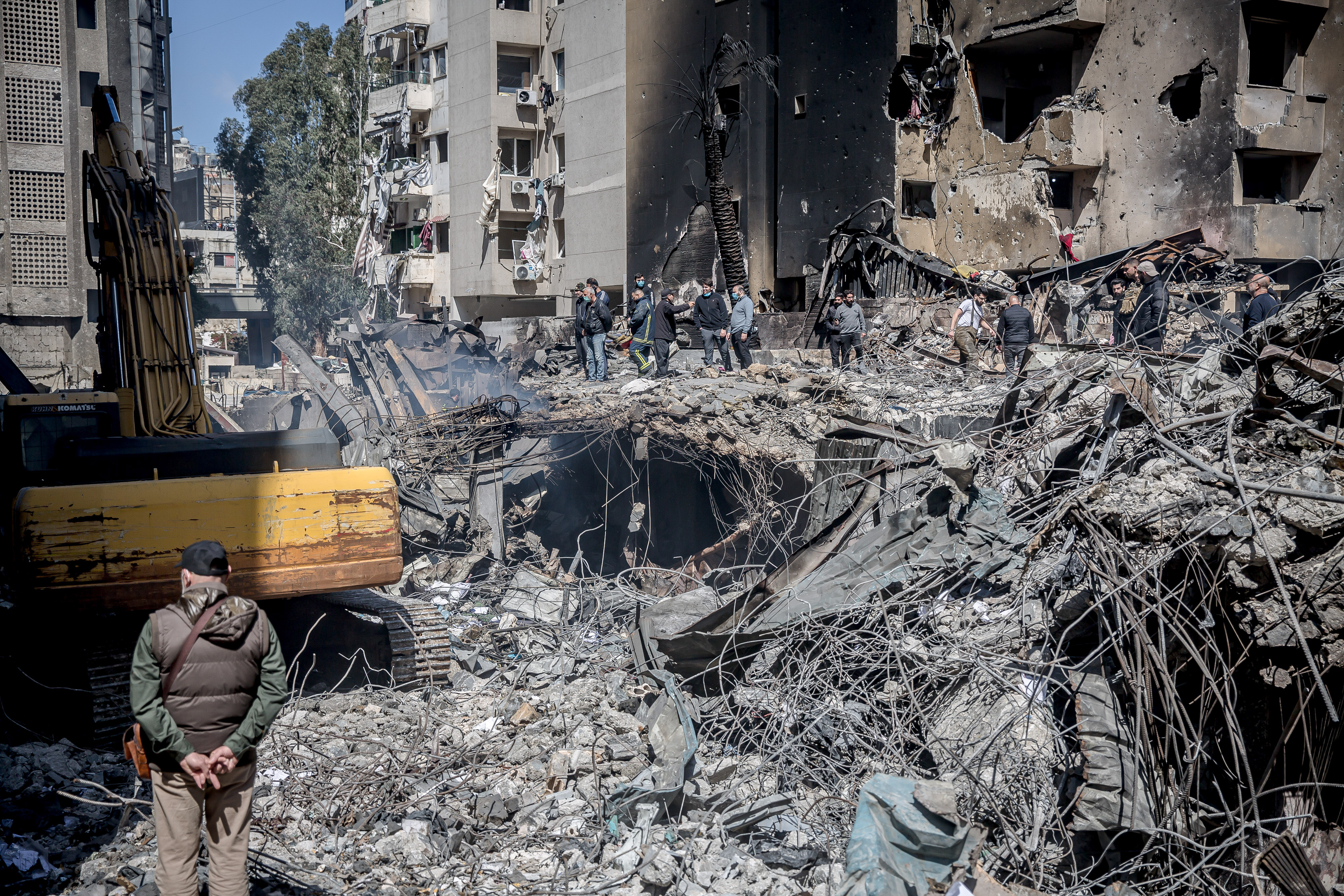 Live updates: Trump casts doubt on ceasefire as Israel pound Beirut