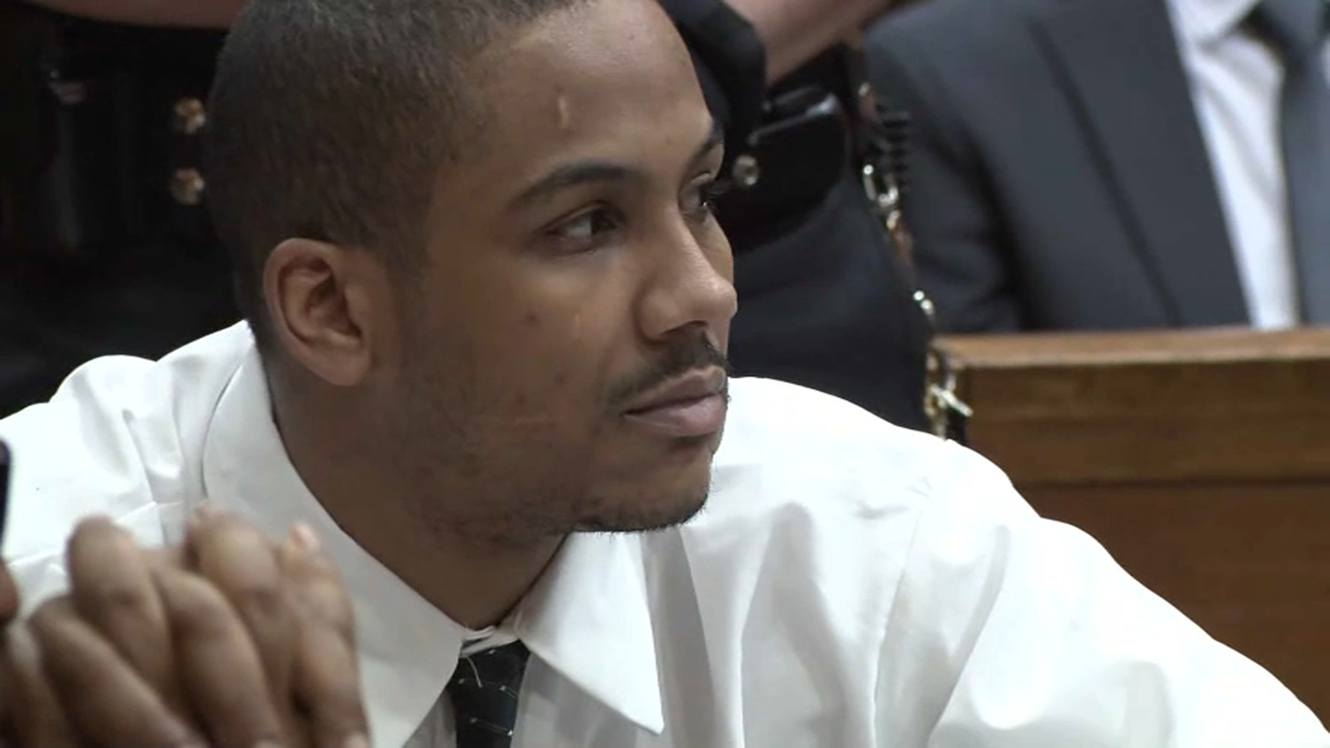 Man convicted of manslaughter in NYPD officer's shooting death, but acquitted of murder