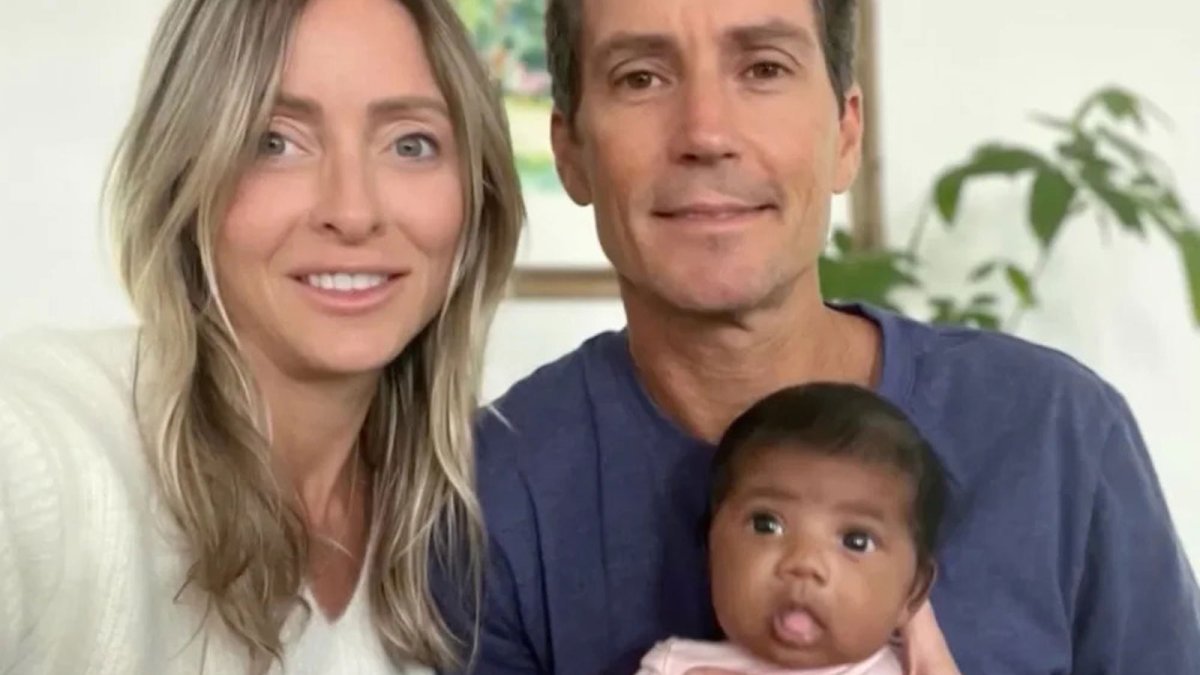 Casal da Flórida em processo de mistura de embriões em clínica de fertilização in vitro manterá seu bebê – NBC New York