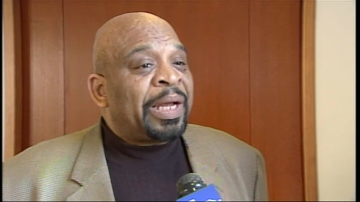 Former head of powerful New York union dead at 72