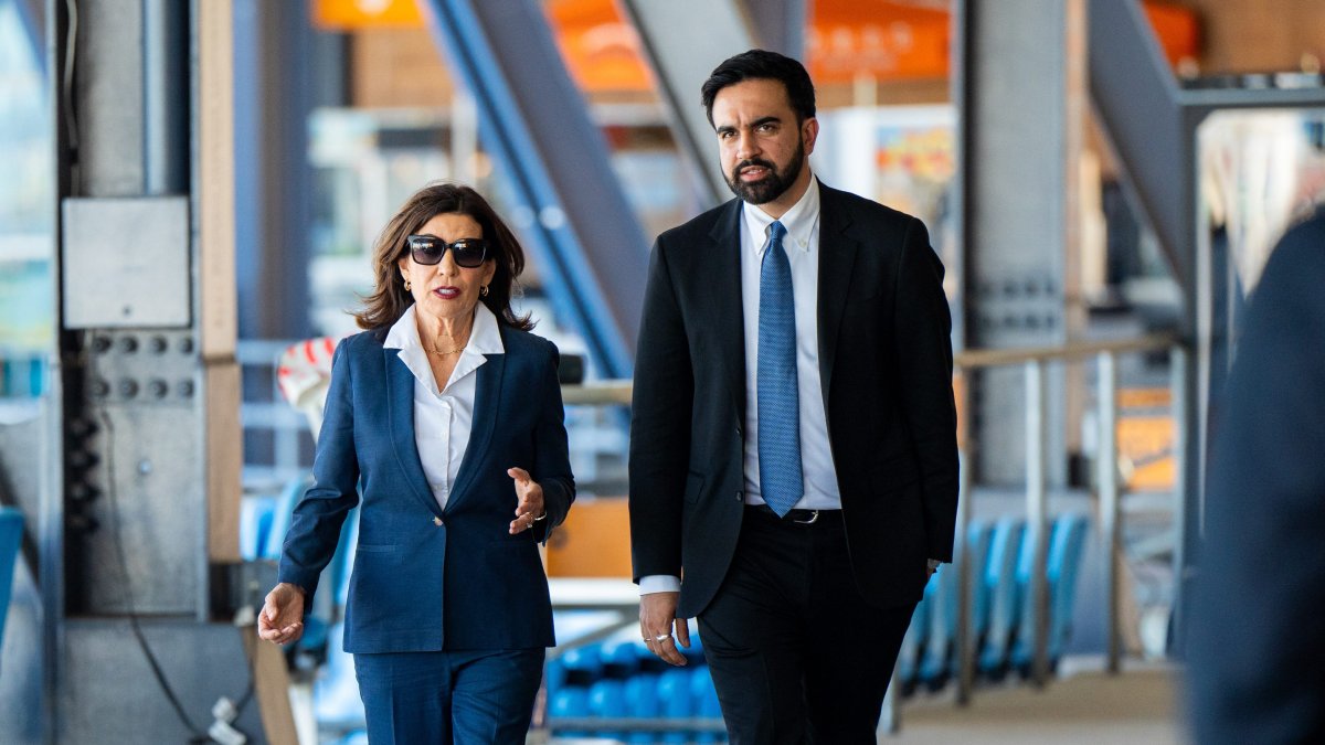 Mamdani, Hochul announce another $4 billion from state to fill NYC budget gap