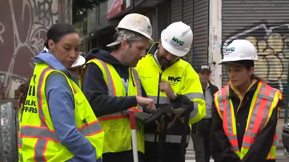 NYC faces rainy holiday weekend