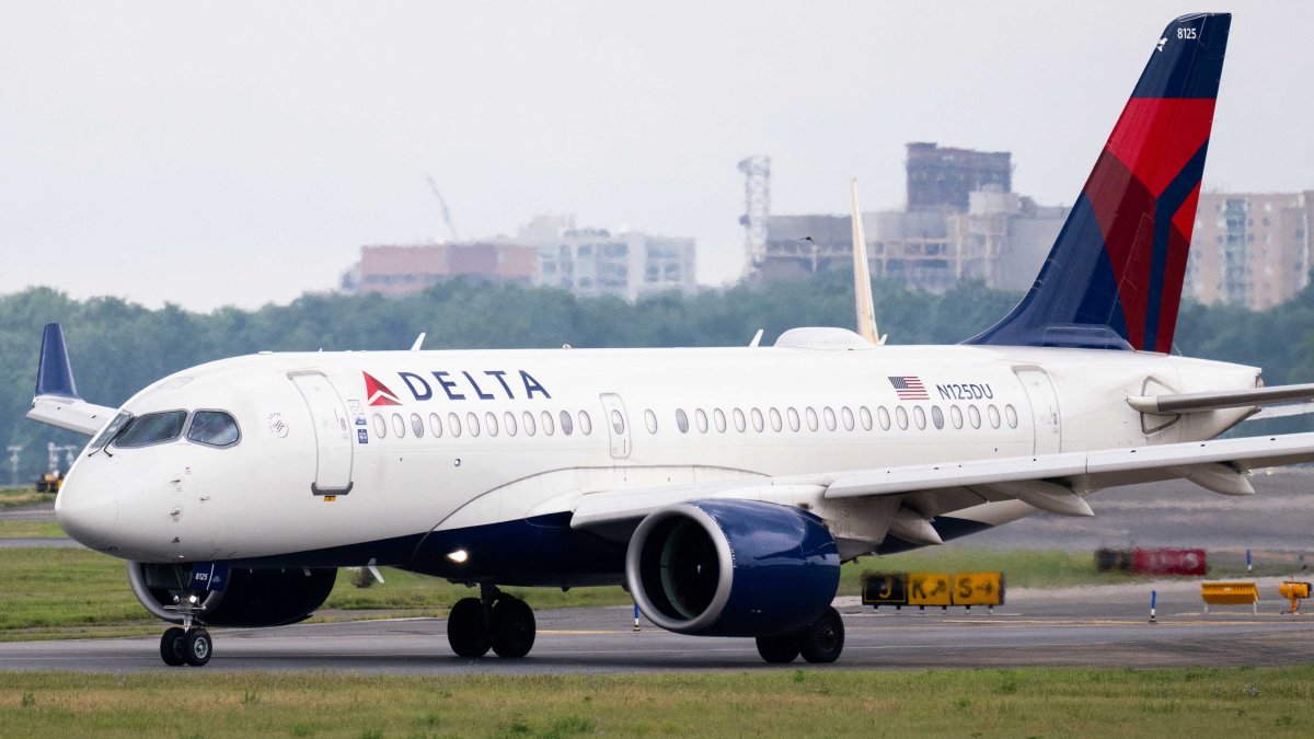 No snacks? Delta is dropping food and beverage service for short flights