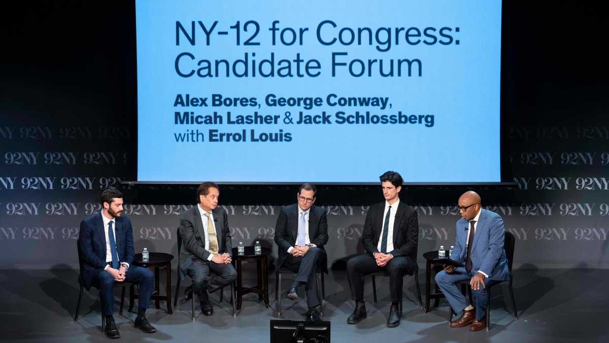 Democratas debatem tecnologia para assento no Congresso em Manhattan – NBC New York