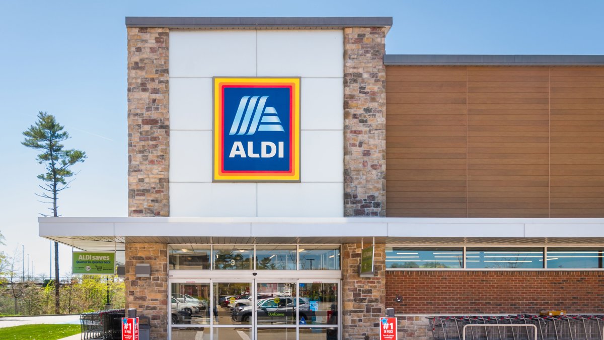 Aldi está distribuindo caixas cegas de mantimentos gratuitamente esta semana – NBC New York