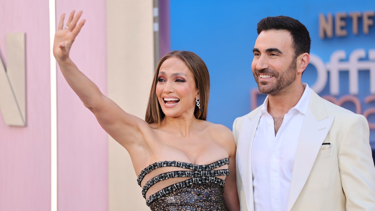 Exclusive: Jennifer Lopez and Brett Goldstein address the rumors they're dating