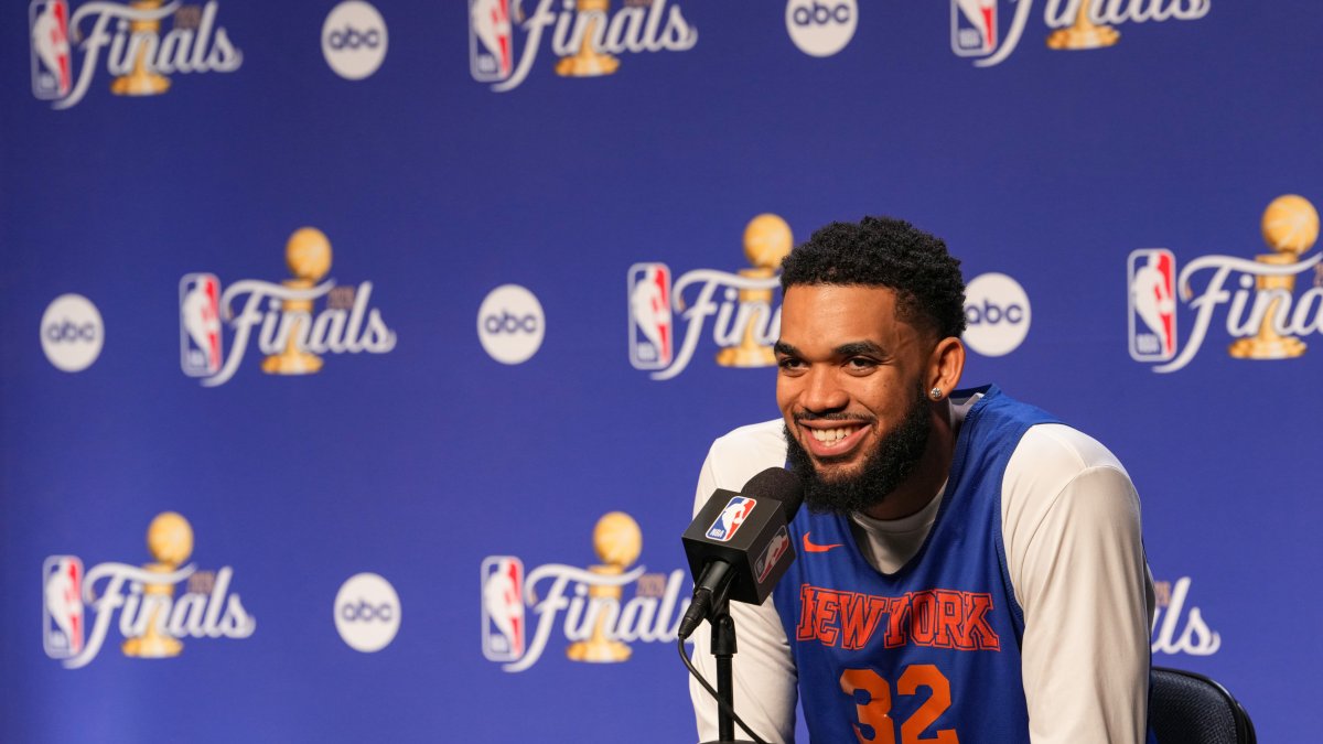 Karl Anthony Towns, do Knicks, ignora pergunta sobre o jogo 3 de Trump – NBC Nova York