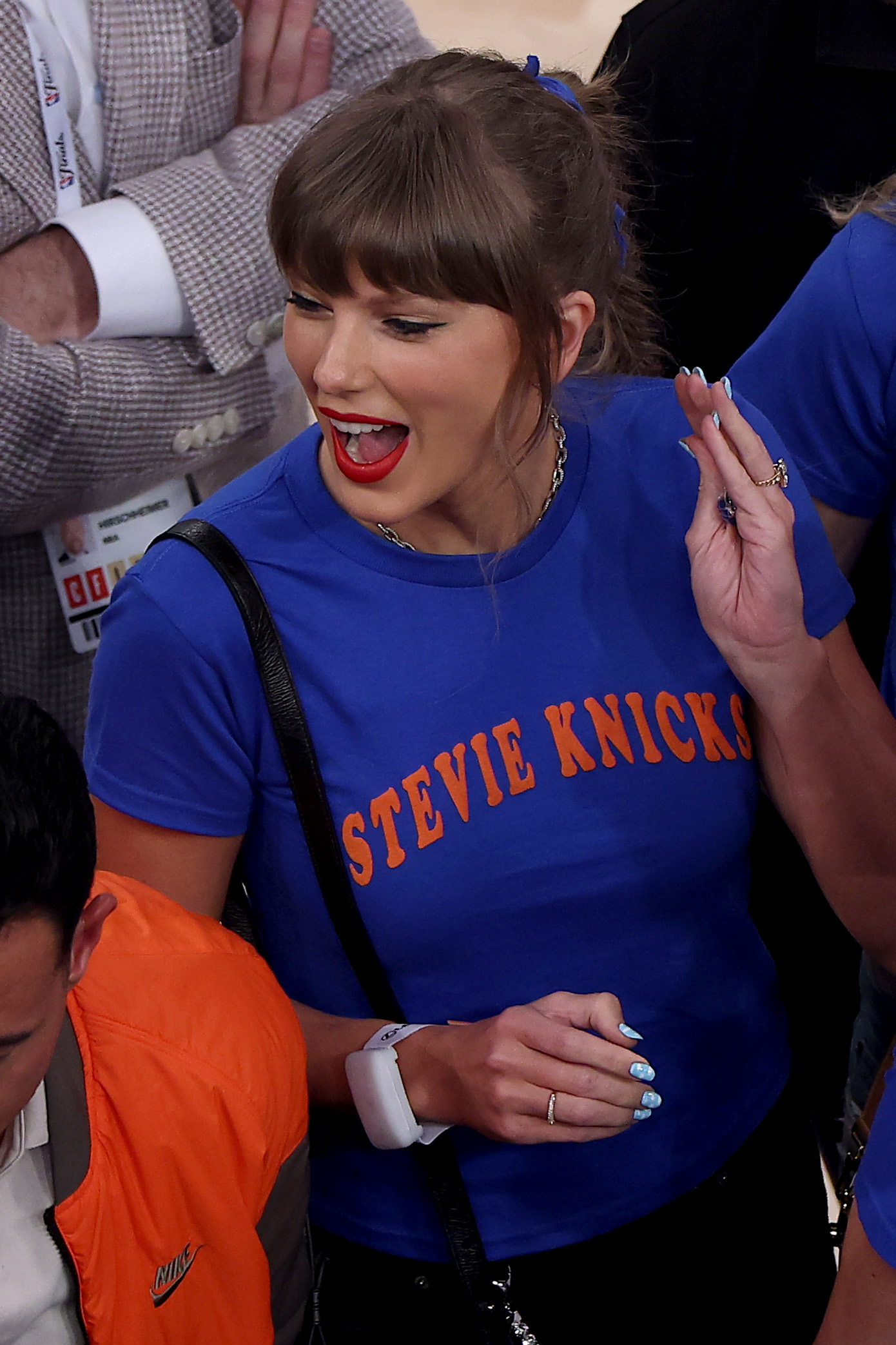 Taylor Swift attends Knicks–Spurs Game 4 of the NBA Finals – NBC New York