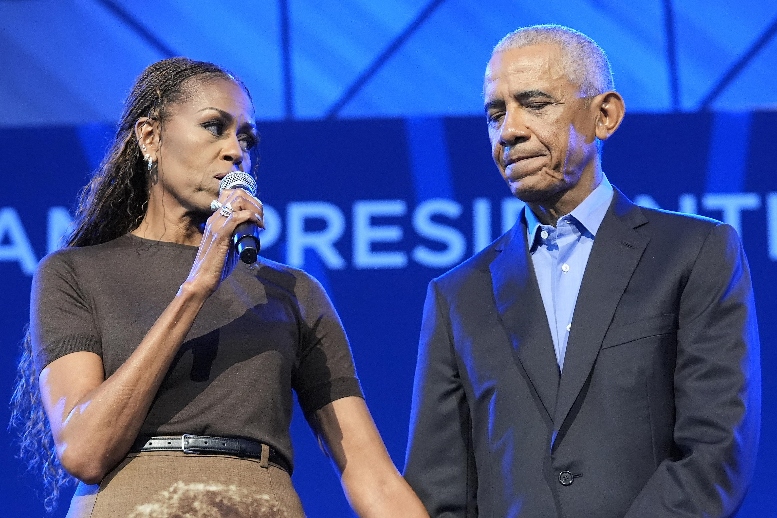 Why Barack Obama cried after seeing Michelle Obama's skirt