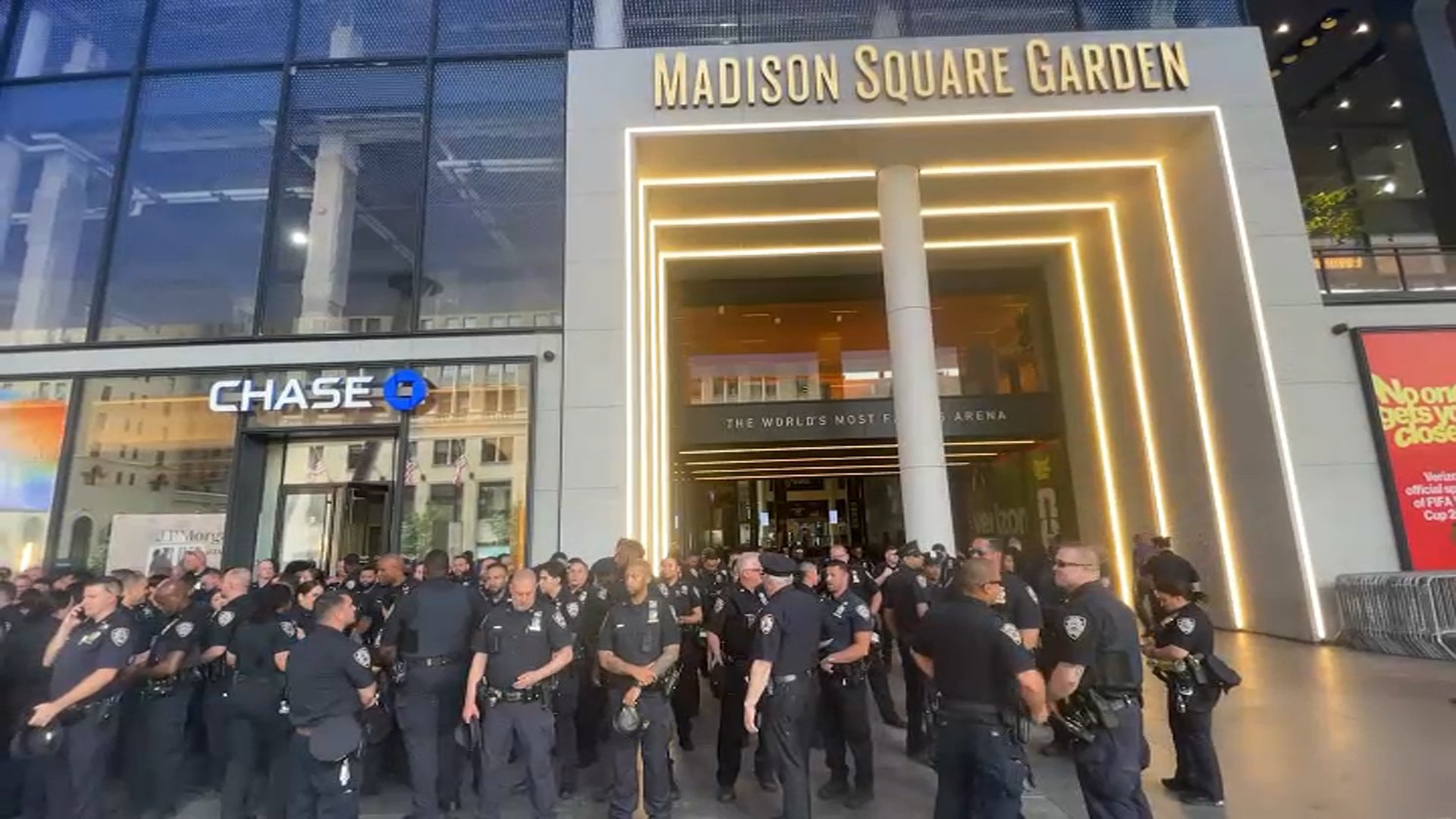 Live updates: No watch party outside MSG as Knicks seek 3-1 NBA Finals lead in Game 4