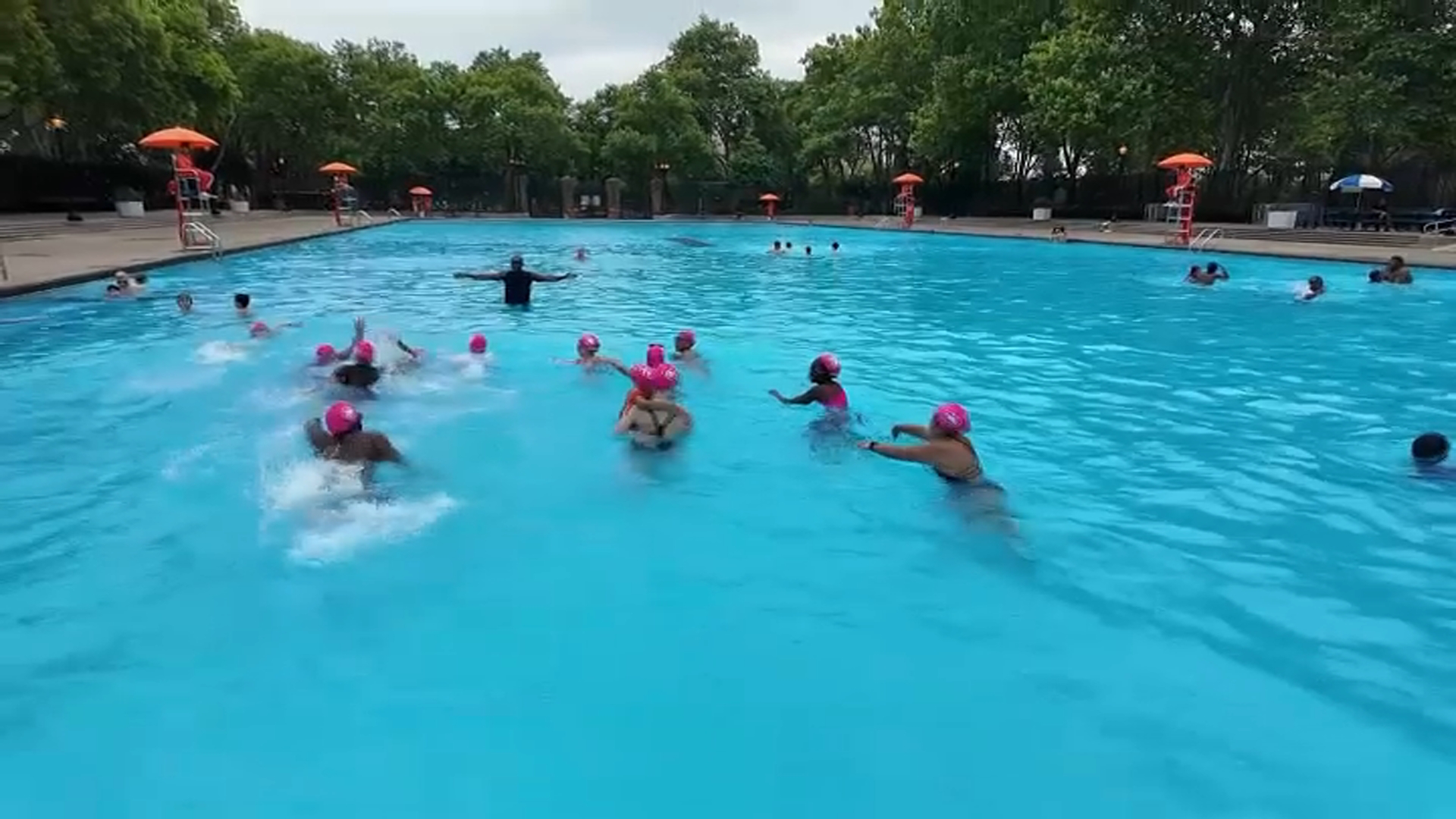 Wash and wear suit? Mayor Mamdani jumps into outdoor pool season – NBC ...