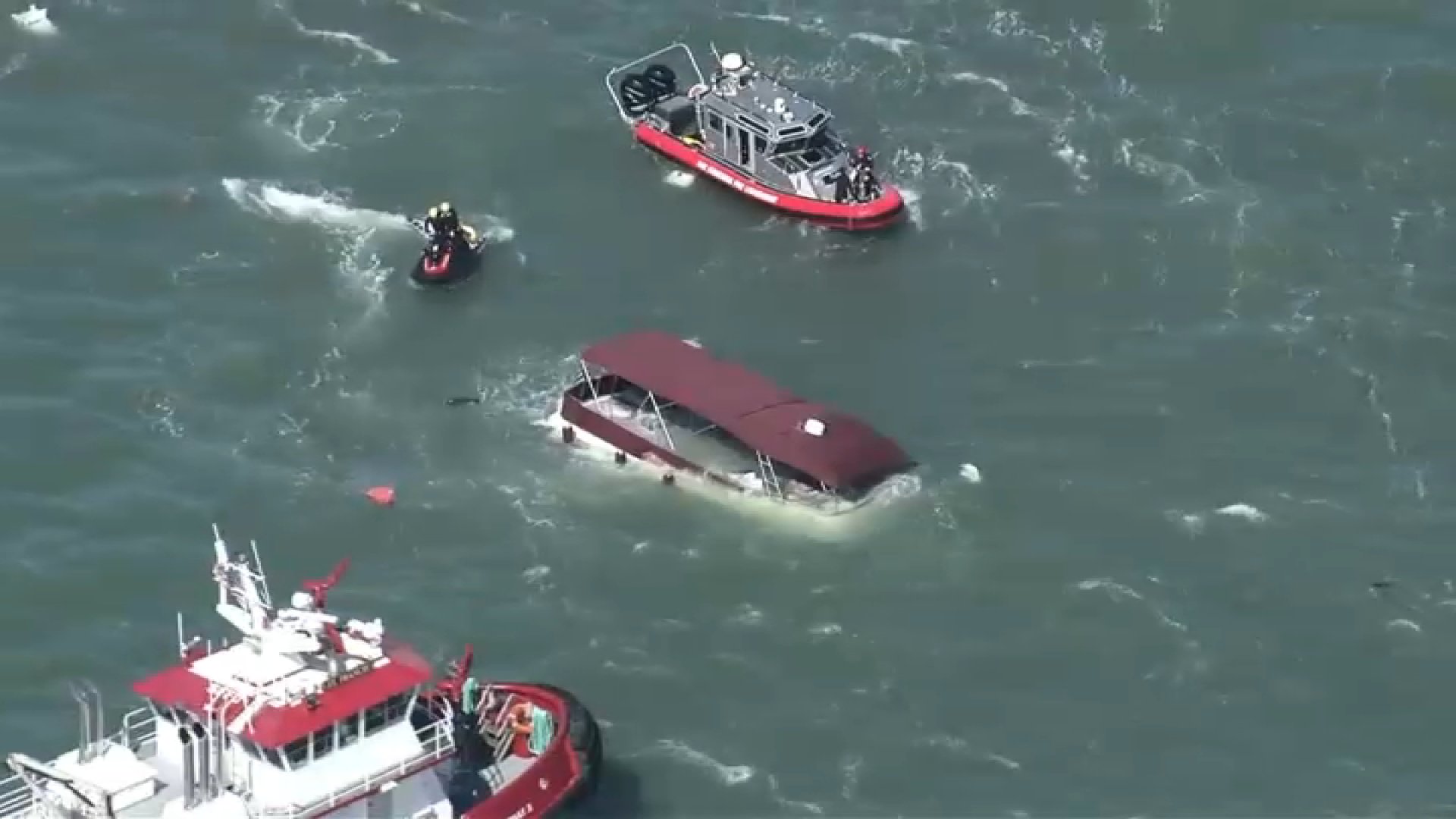 1 dead, 3 missing after boat sinks near Alcatraz Island off San Francisco