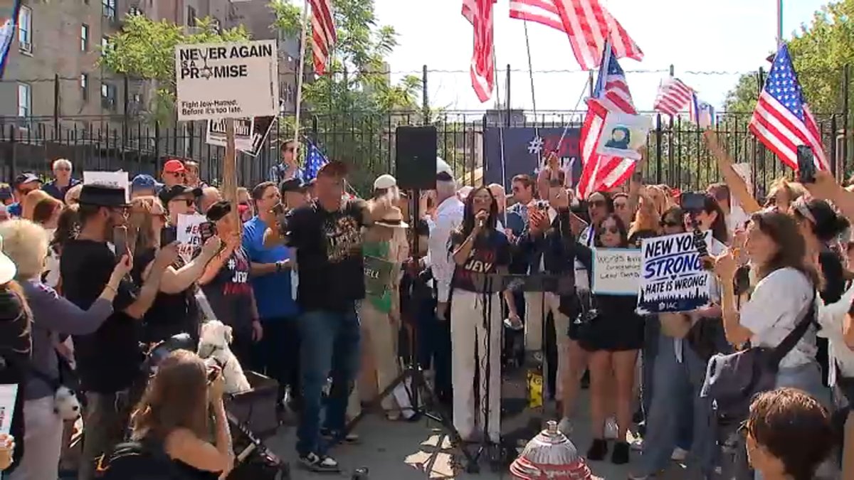 Participantes do protesto atacam Mamdani após esfaqueamento no Upper West Side – NBC Nova York