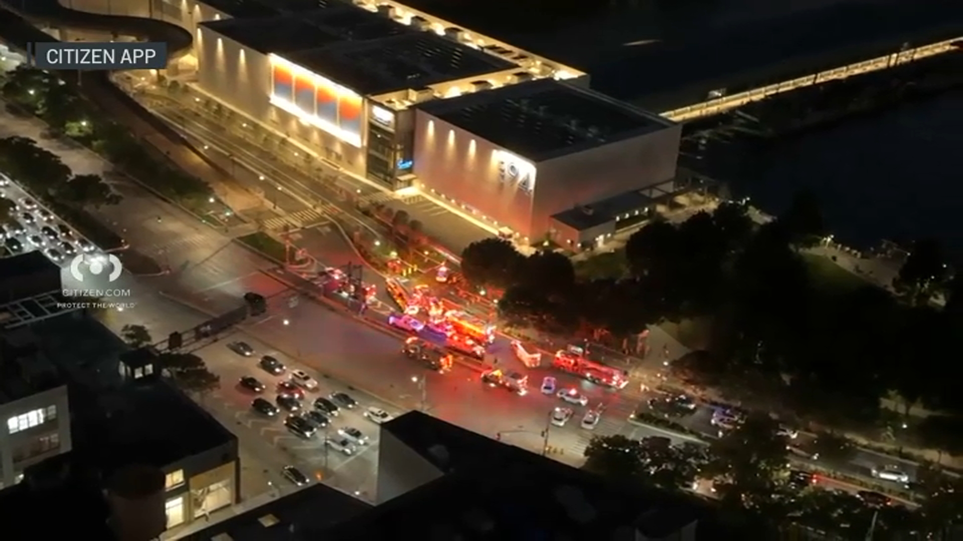 Divers rescue person from Hudson River in Hell’s Kitchen
