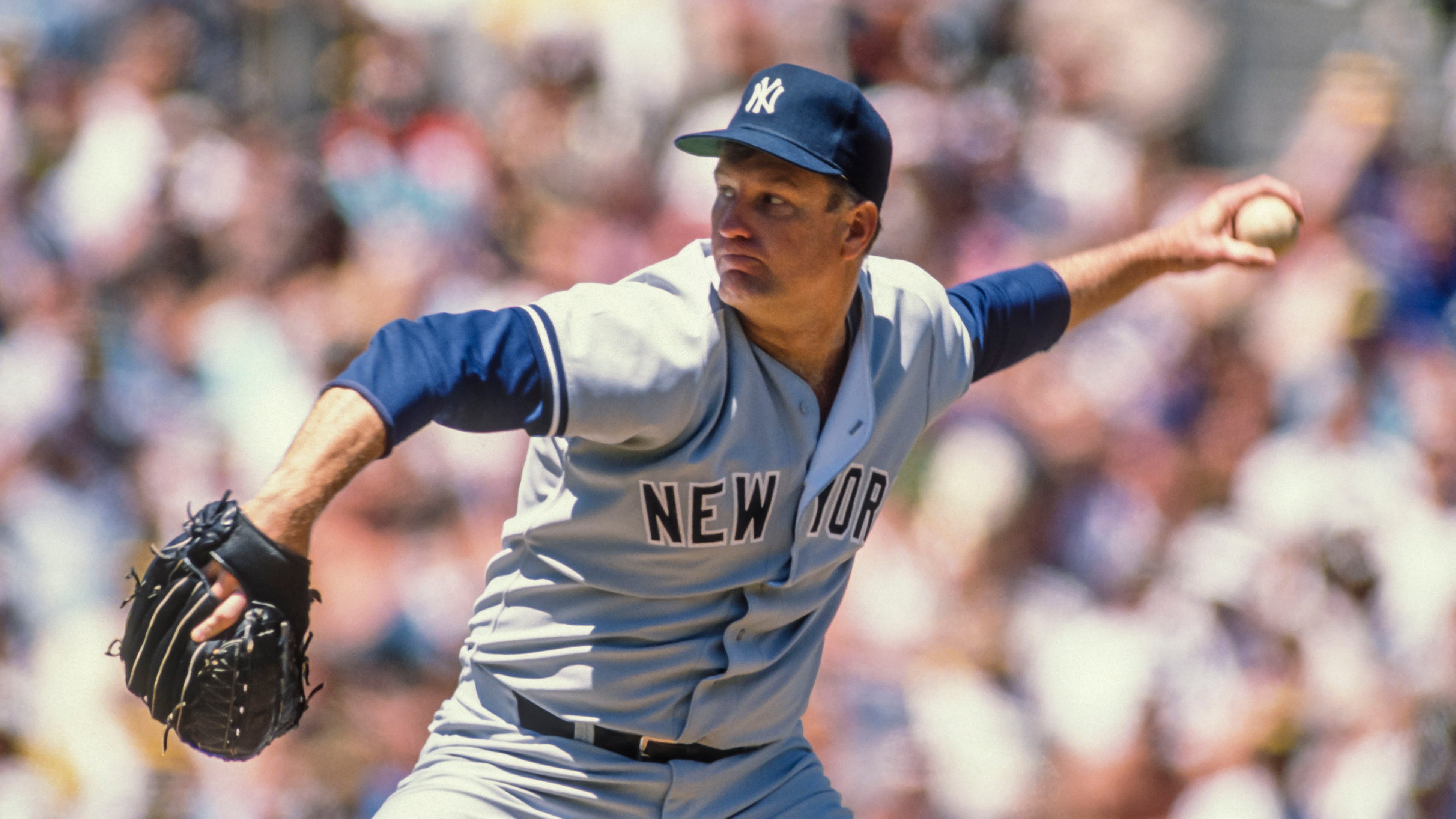 Ex-Yankees pitcher Tommy John dies at 83