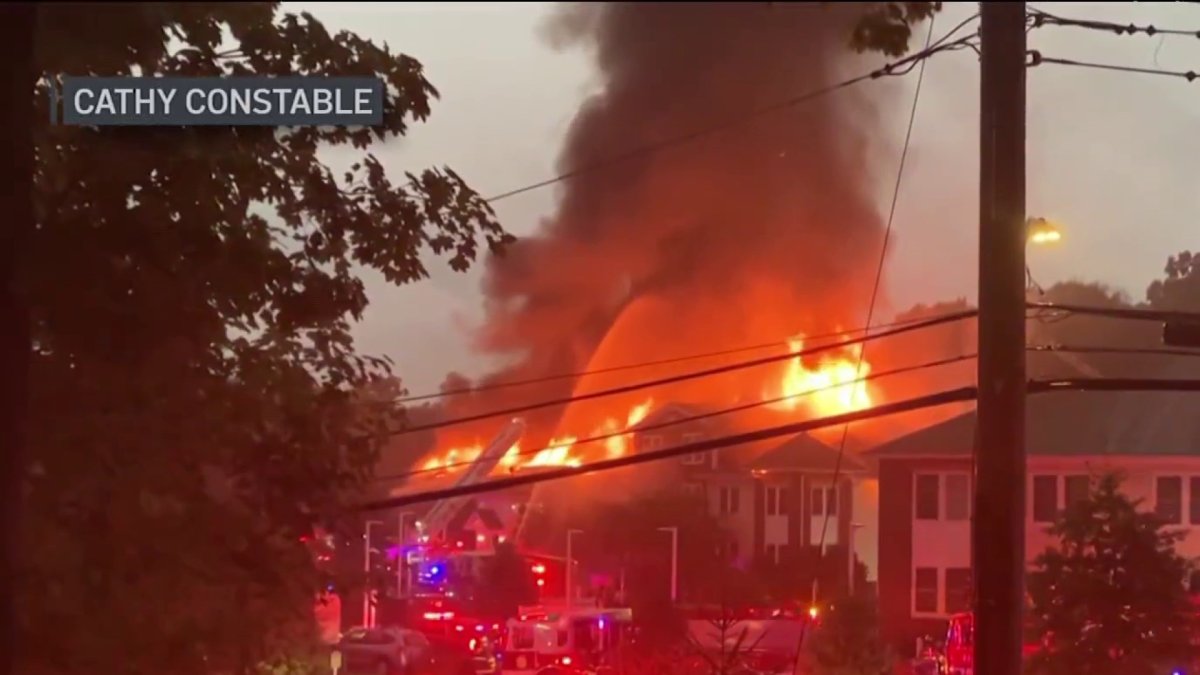 Lightning apparent cause of Ossining fire leaving families without home