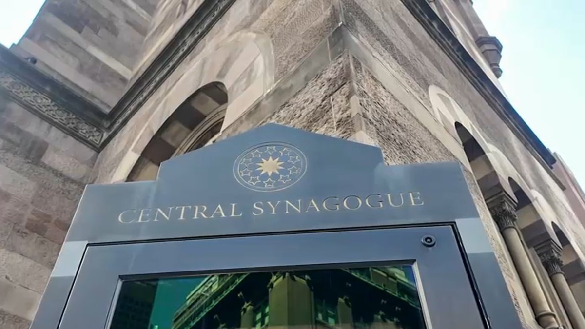 Mayor Mamdani condemns antisemitism after synagogue assault